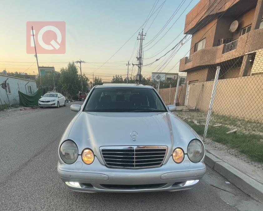 مێرسێدس بێنز E-Class